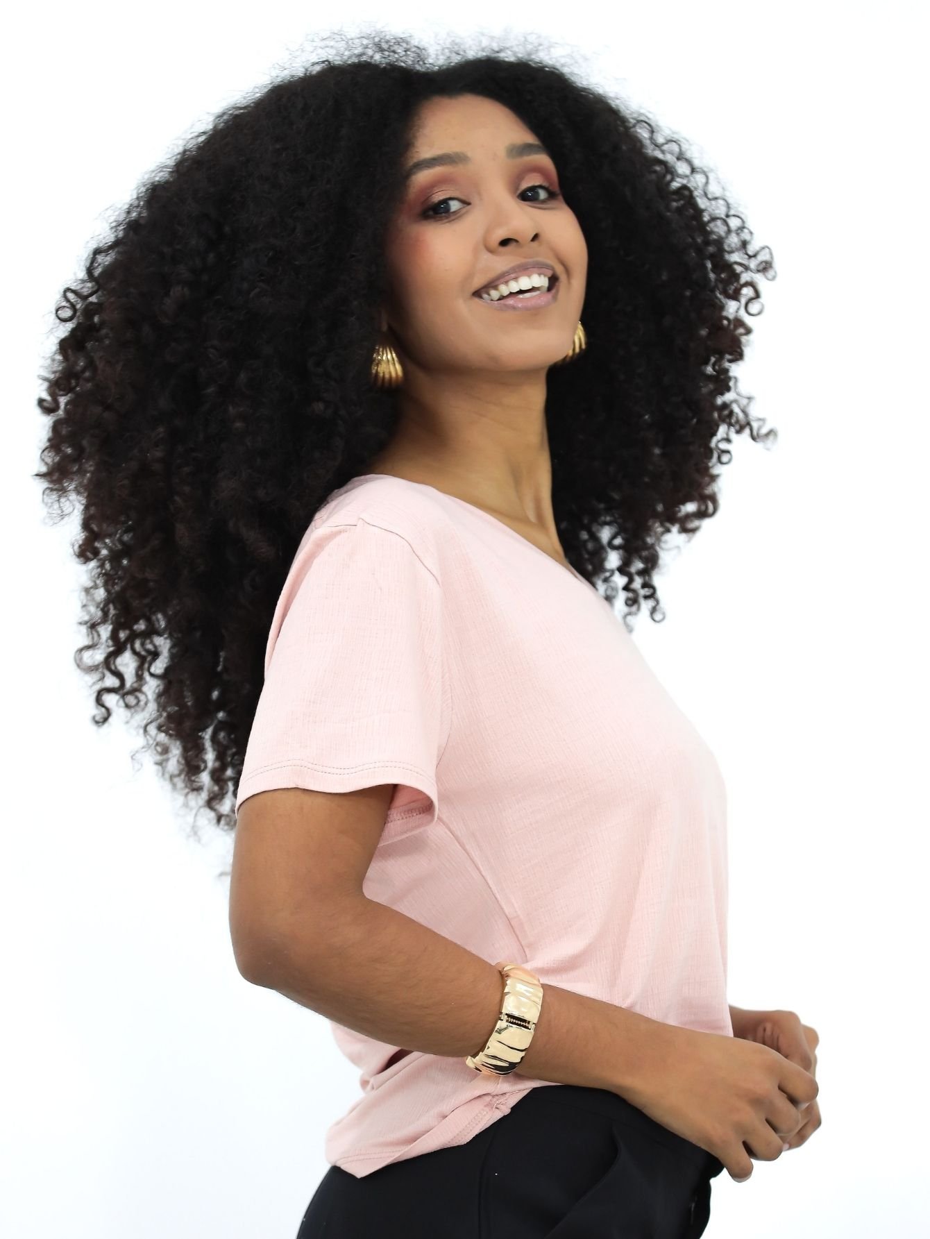 Blusa Básica Feminina Rosa Suave - Elegância Casual Premium