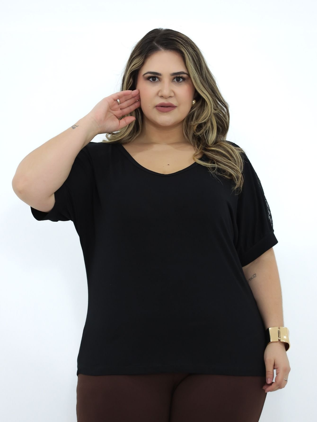 Blusa Básica Decote V Sofia