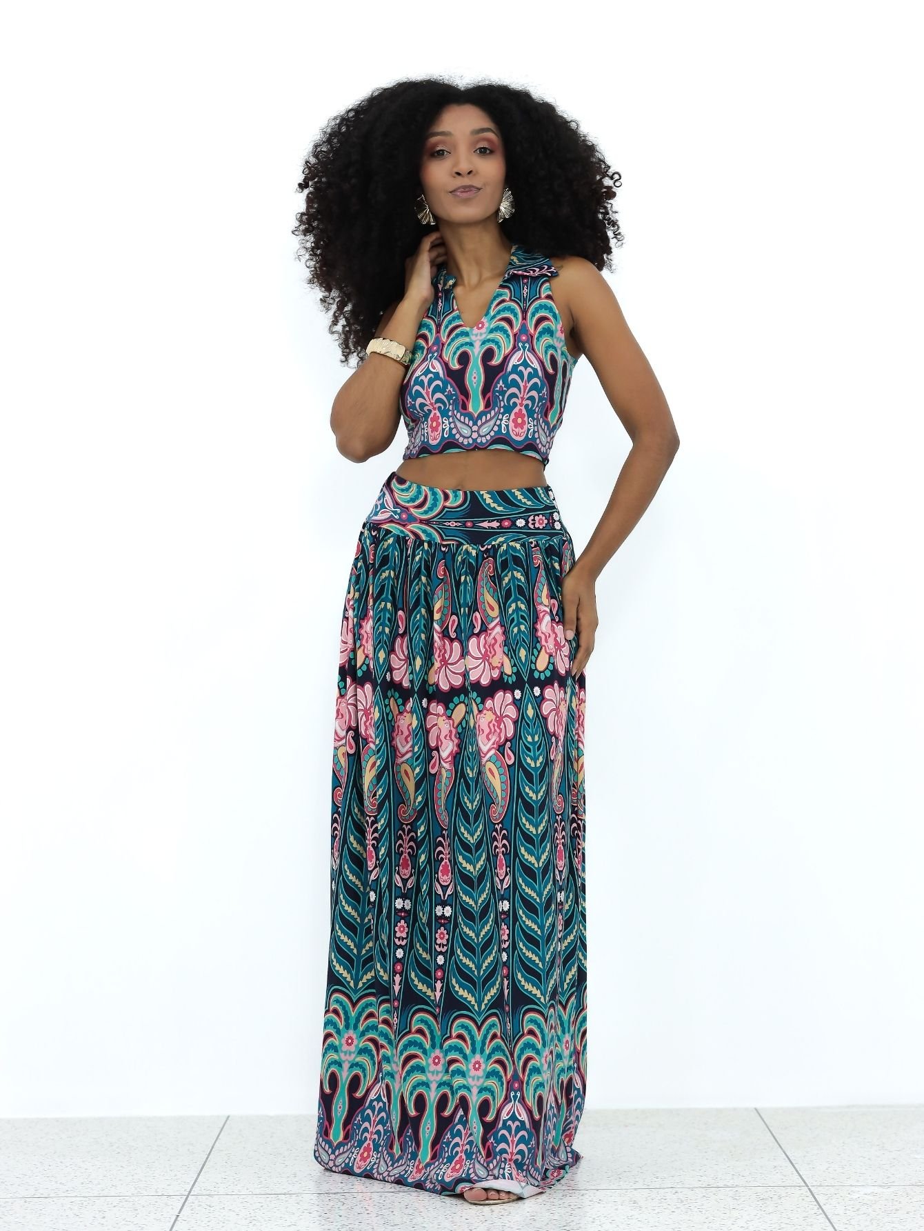 Conjunto Cropped e Saia Aurora