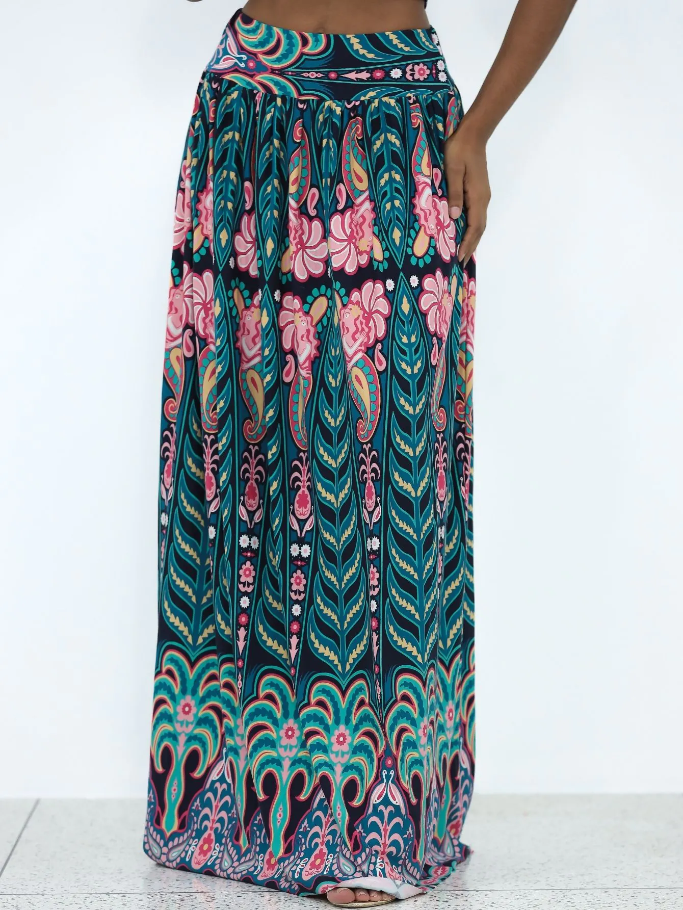 Conjunto Cropped e Saia Aurora - Imagem 3